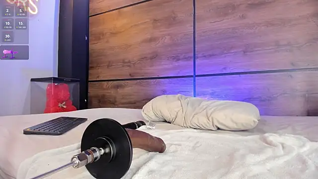 Niamonroe live sex cam