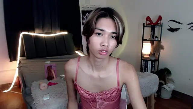 Ivoryhotcummer live sex cam