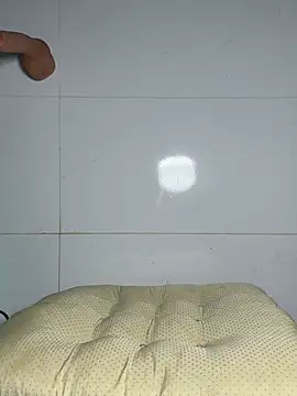 Nabi_squirt live sex cam