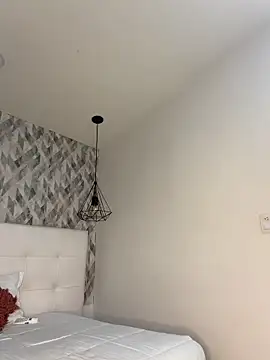 krisstenSantos live sex cam