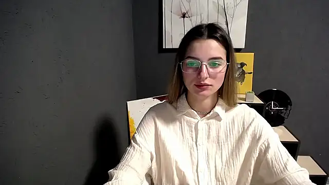 lady_olivia_'s cam snapshot