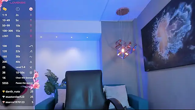 IsabellaaJoness live sex cam