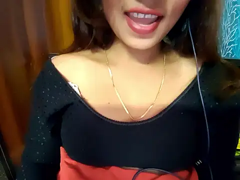 cutesoma2 live sex cam