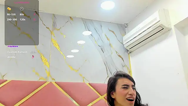 VALERIAQUEENTS__ live sex cam