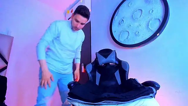 mike_257's cam snapshot