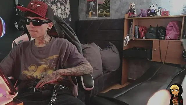 AcidMilo's cam snapshot