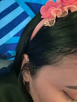 Nisha_jazz live sex cam