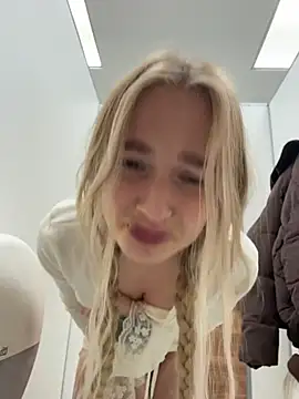 -teenytiny-'s cam snapshot