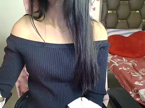 CUTE_princess_143 live sex cam