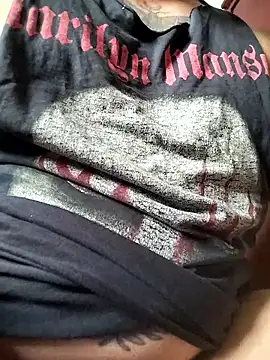 goonerboy20cm live sex cam