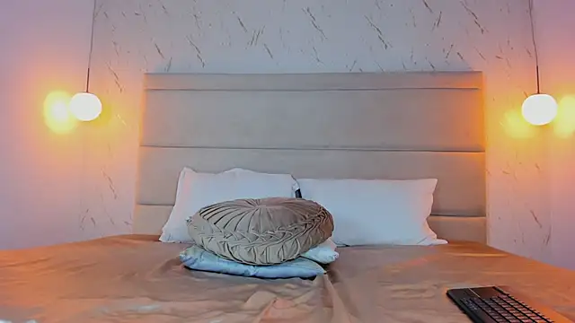 Abbie_Jons's cam snapshot