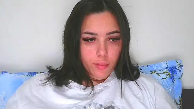 LovelyJulliette's cam snapshot