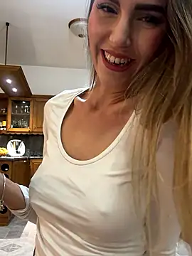 nicole_98's cam snapshot