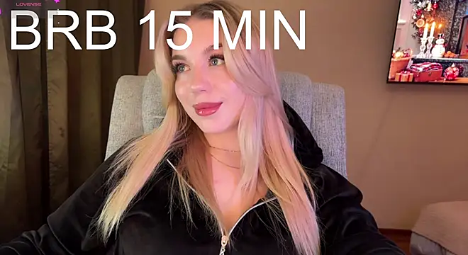 ariashaa's cam snapshot