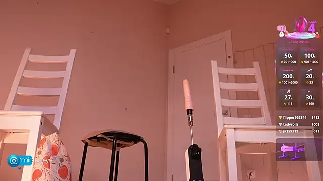 Miablueye live sex cam