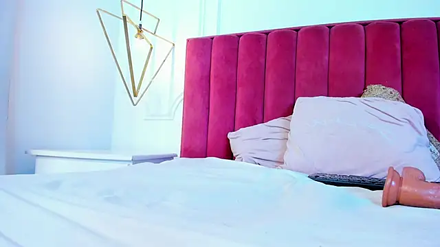 Tessa_Sinclaire's cam snapshot