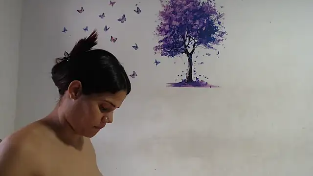 princesaslatinas's cam snapshot