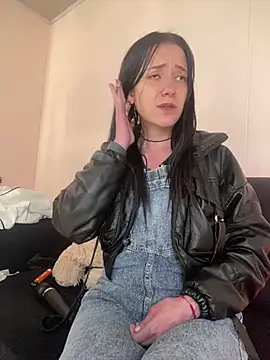 Isabella_21x's cam snapshot