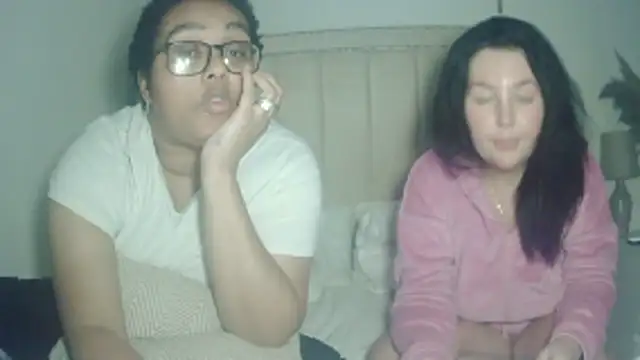 vanilla_chocolate23's cam snapshot