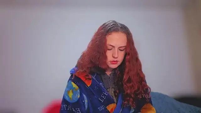 ENGLISHEMILY_69's cam snapshot