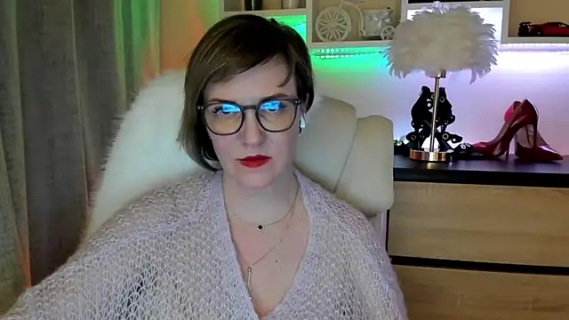 feliziaDesire's cam snapshot