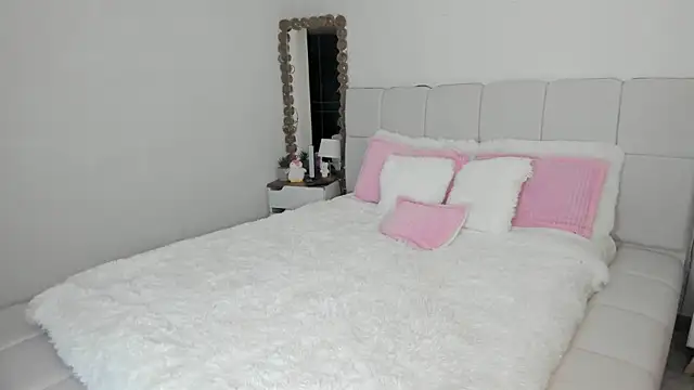 Ori_valentina's cam snapshot