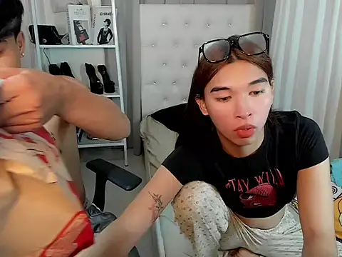 Yourdreamgoddess live sex cam