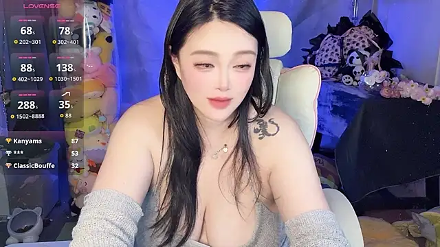 Jiuer-88 live sex cam