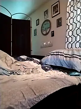 sexywhitedick@xh live sex cam