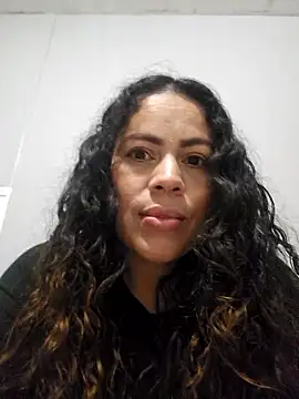 _Zhamira's cam snapshot