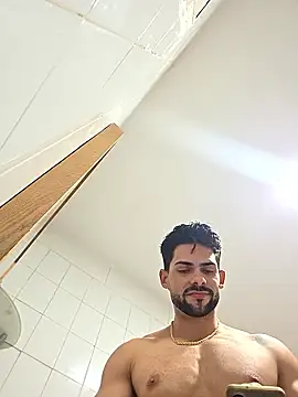 SoyTuMiembro live sex cam
