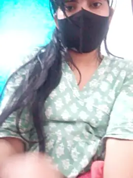 isha_sharma2002's cam snapshot