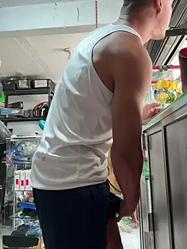 Paul22cm- live sex cam