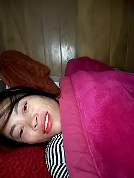 CoMay003's cam snapshot