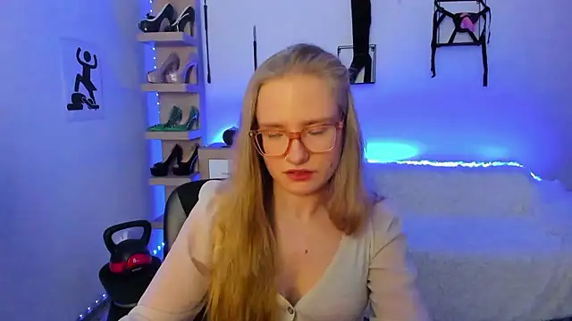 NancyHottie's cam snapshot