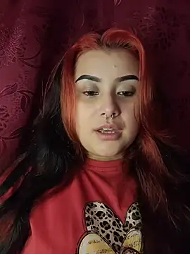 CurvyNoir's cam snapshot