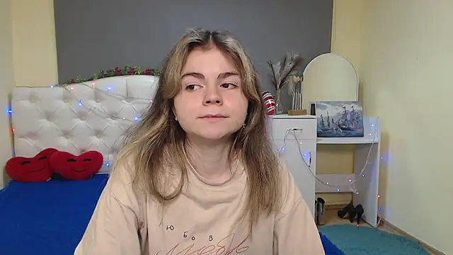 TinaRedly live sex cam