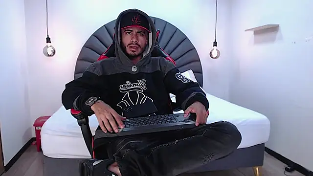 MatthewCullen live sex cam