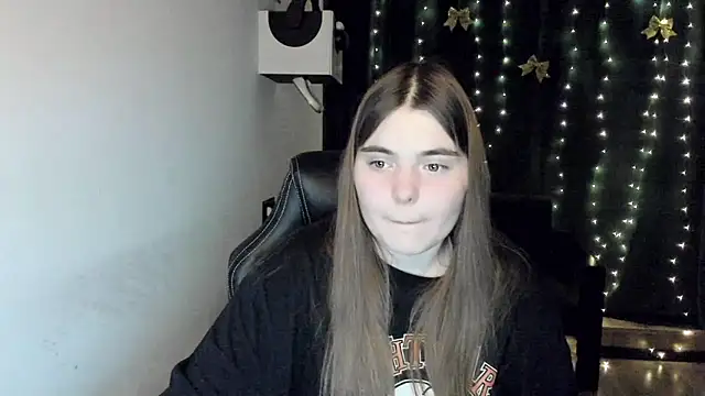 MiraaBloom's cam snapshot