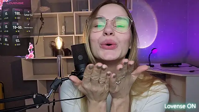 sofikey live sex cam