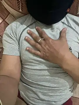 LOVE4GIRL live sex cam