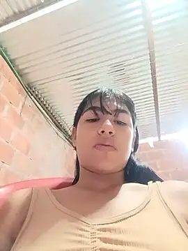 triana-hot18's cam snapshot