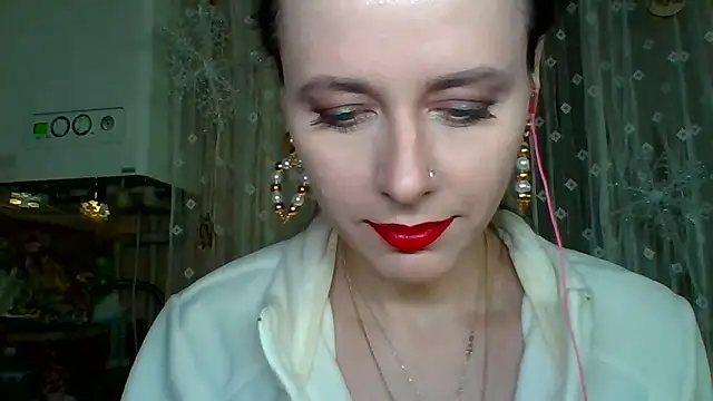 LuminousLady live sex cam