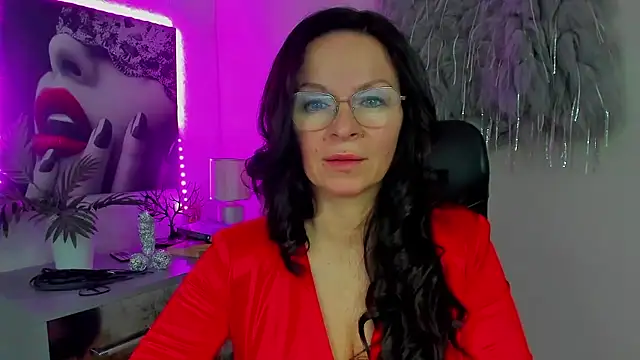 HelenLuxx live sex cam