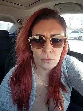 HollyTattoo live sex cam