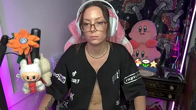 SpaceCowWhore's cam snapshot