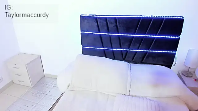 Taylormaccurdy_'s cam snapshot