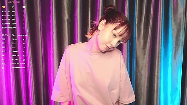 MaisieStarlight's cam snapshot