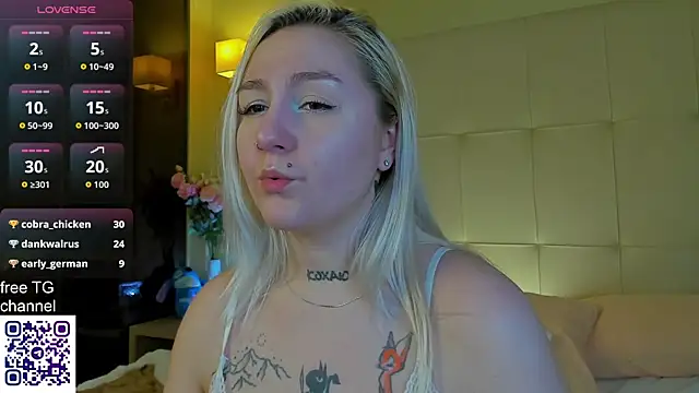 Debbie_Taylor's cam snapshot