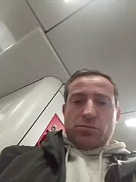 openlegsforyou's cam snapshot